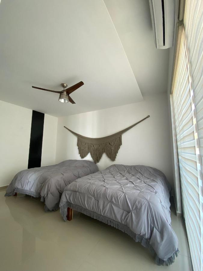 Angelina 28 Beachfront And Family Apartments - Modern And Relaxing Long Stays - 20 Min From Cancun Airport Puerto Morelos Εξωτερικό φωτογραφία