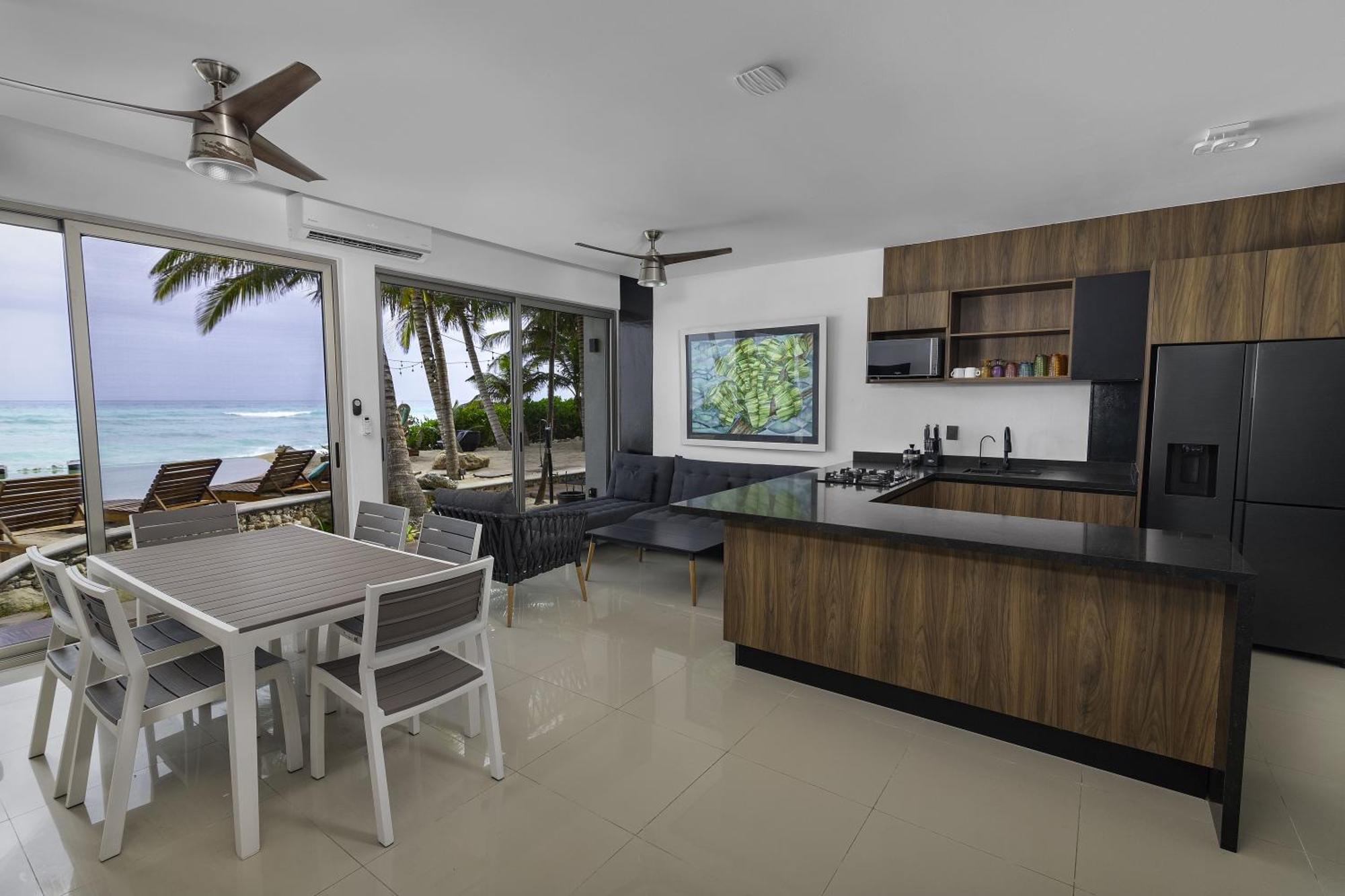 Angelina 28 Beachfront And Family Apartments - Modern And Relaxing Long Stays - 20 Min From Cancun Airport Puerto Morelos Εξωτερικό φωτογραφία