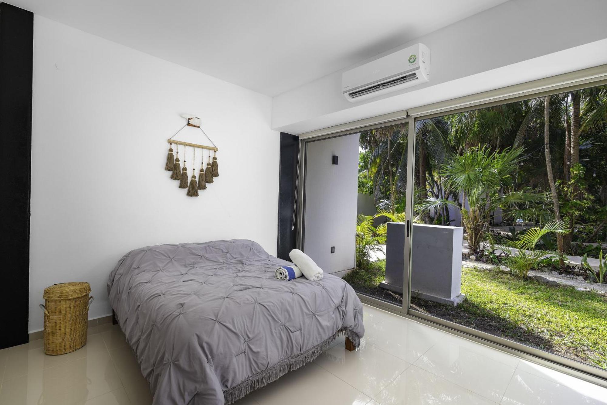 Angelina 28 Beachfront And Family Apartments - Modern And Relaxing Long Stays - 20 Min From Cancun Airport Puerto Morelos Εξωτερικό φωτογραφία